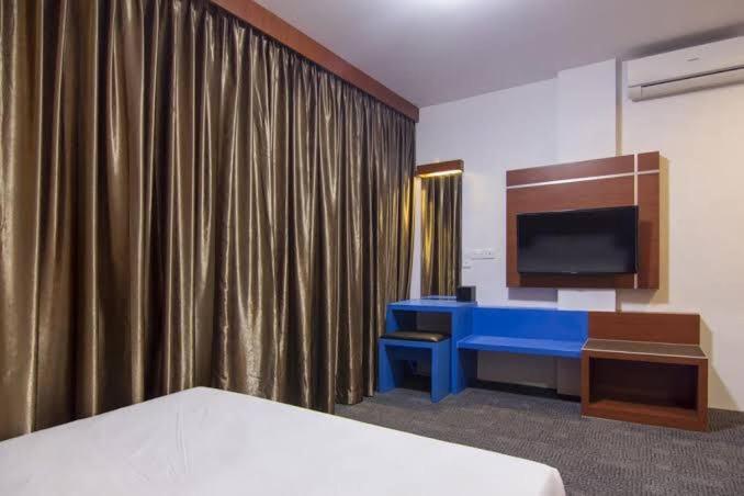 D'Merlion Hotel Pembunuh Экстерьер фото